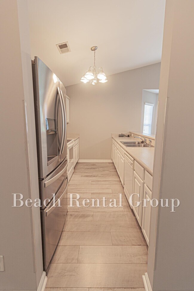 Foto del edificio - 4850 Meadowsweet Dr