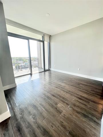 Foto del edificio - 3033 Oliver St