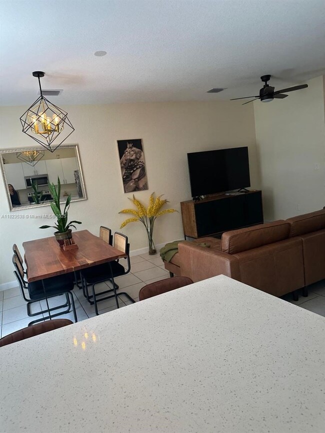 Foto del edificio - 20386 NW 4th Ave