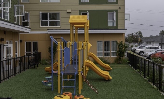 Foto del edificio - Madrona Square