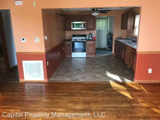 Building Photo - 2 br, 1 bath House - 1822 Flaugh Rd