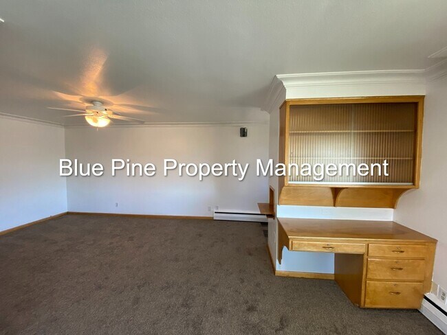 Building Photo - 974 I St