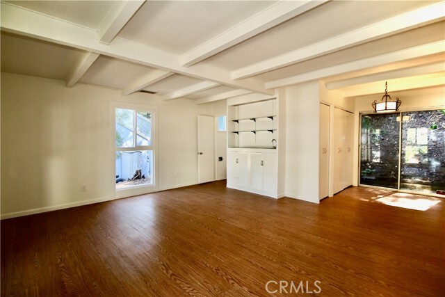 Building Photo - 21470 Providencia St