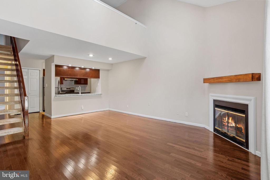 Foto principal - 319 Park Pl Dr