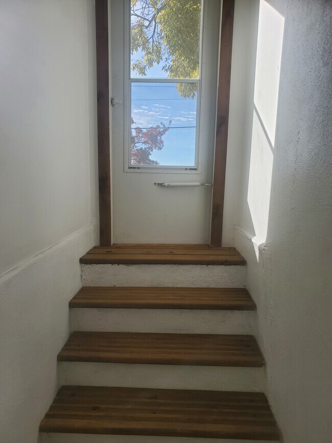 Foto del edificio - 2302 E Rosser Ave