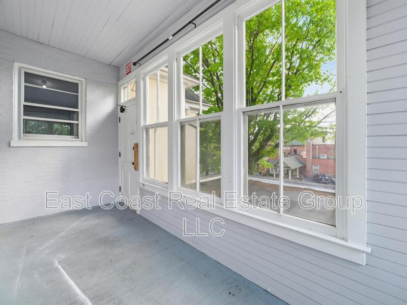 Building Photo - 323 N Potomac St