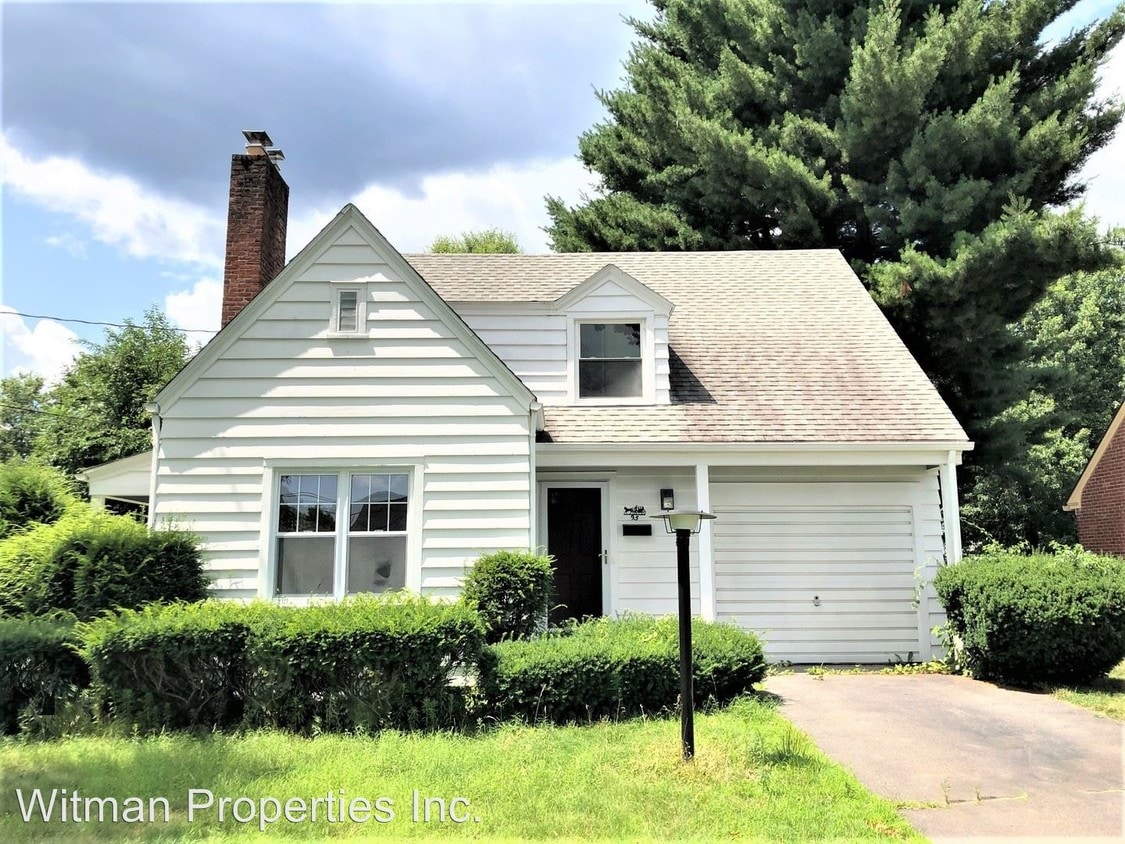 95 Lindbergh Blvd, Westfield, MA 01085 House Rental in Westfield, MA