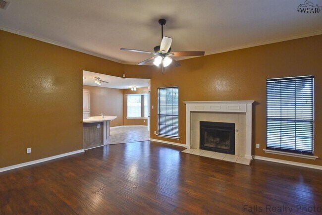 Foto del edificio - 5402 Carlson St