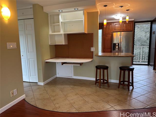 Foto del edificio - 95-257-257 Waikalani Dr