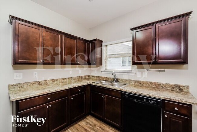 Foto del edificio - 5245 Jean Ridge Ln