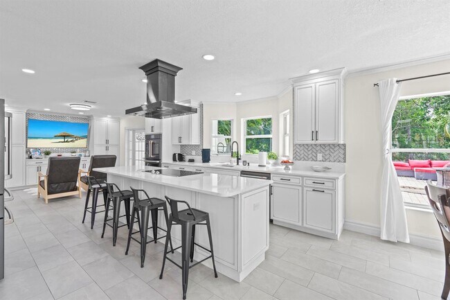 Foto del edificio - 1497 S Club Dr