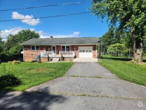 Building Photo - 101 Anthony Dr