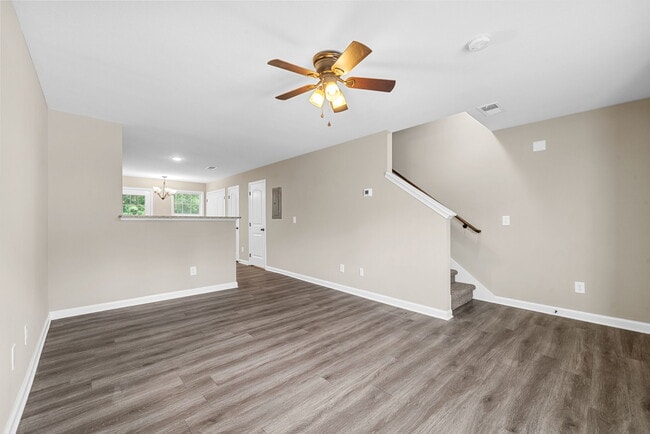 Building Photo - 431 Glenstone Springs Dr