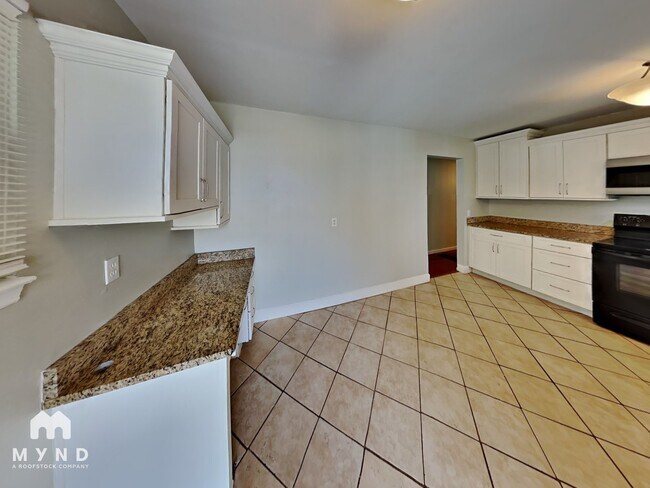 Foto del edificio - 3975 Hilltop Rd SE