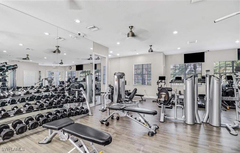 Foto del edificio - 16208 Parque Ln