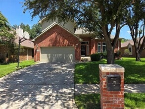 Building Photo - 1728 Forest Glen Dr