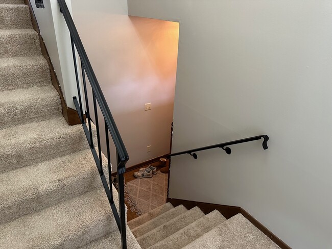 Building Photo - 2474 Cobble Hill Alcove