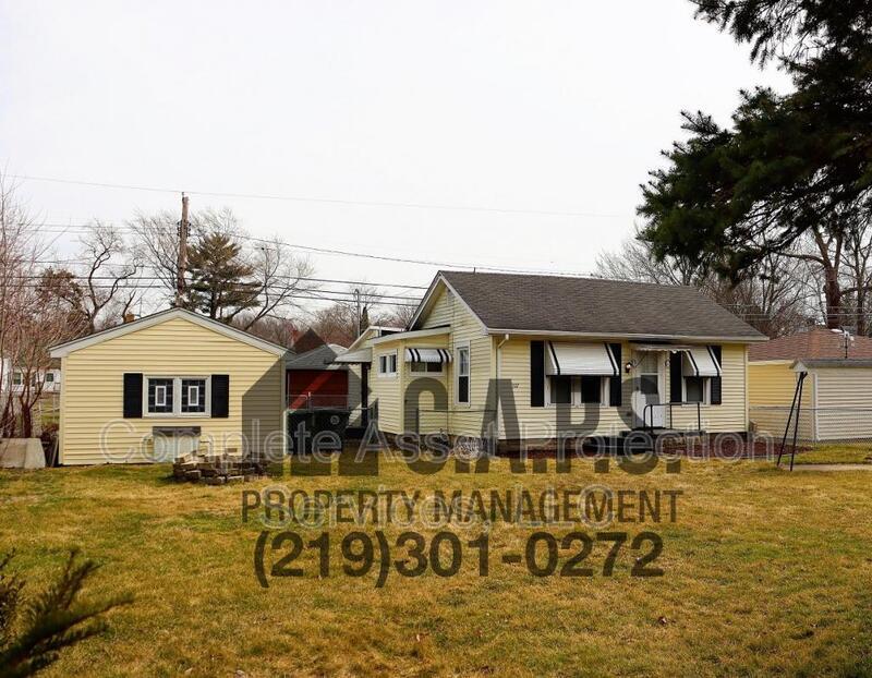 Primary Photo - 1107 State St