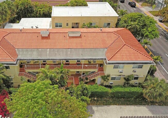 Foto del edificio - 6831 Abbott Ave