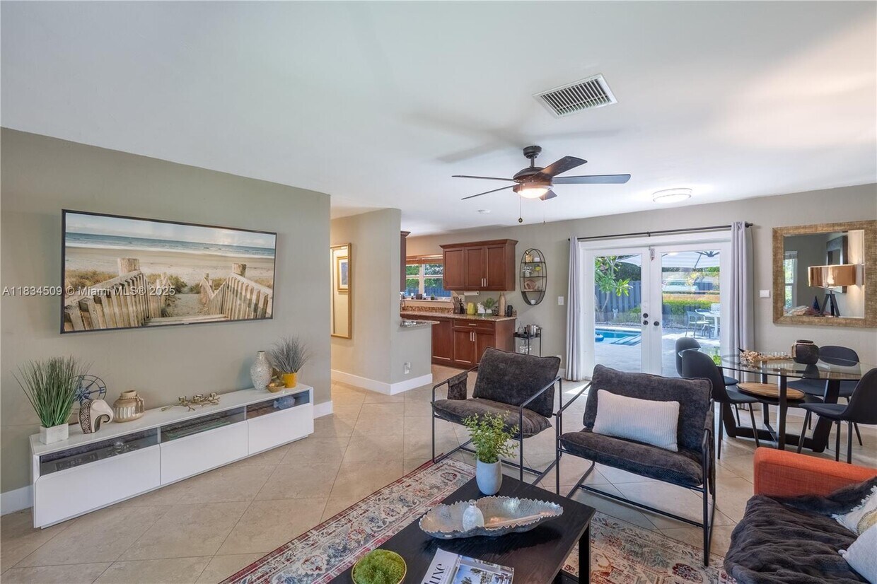 Foto principal - 505 SE 25th Ave