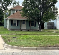 Building Photo - 115 E Grand Ave