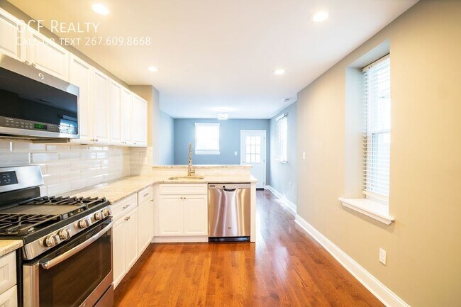 Foto del edificio - Three Bed Point Breeze Townhome