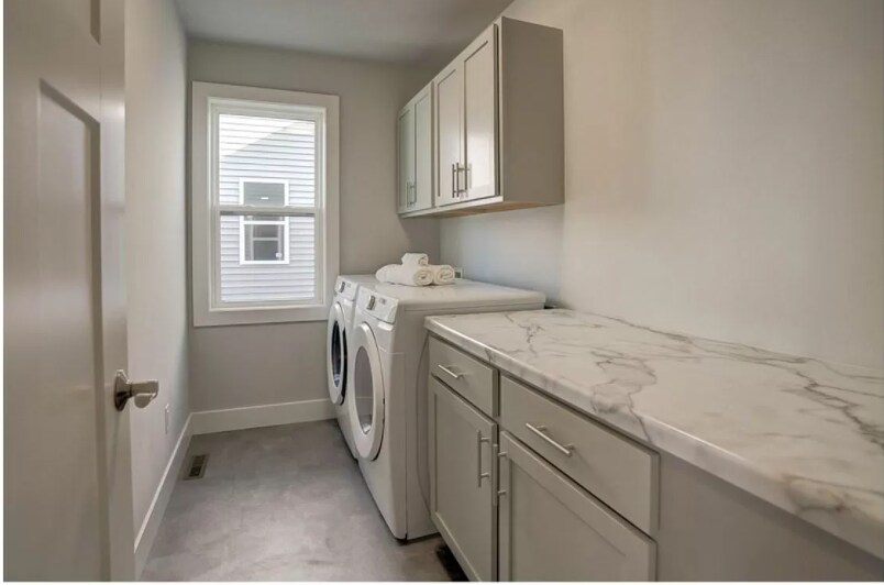 Foto principal - 2839 Frisee Dr