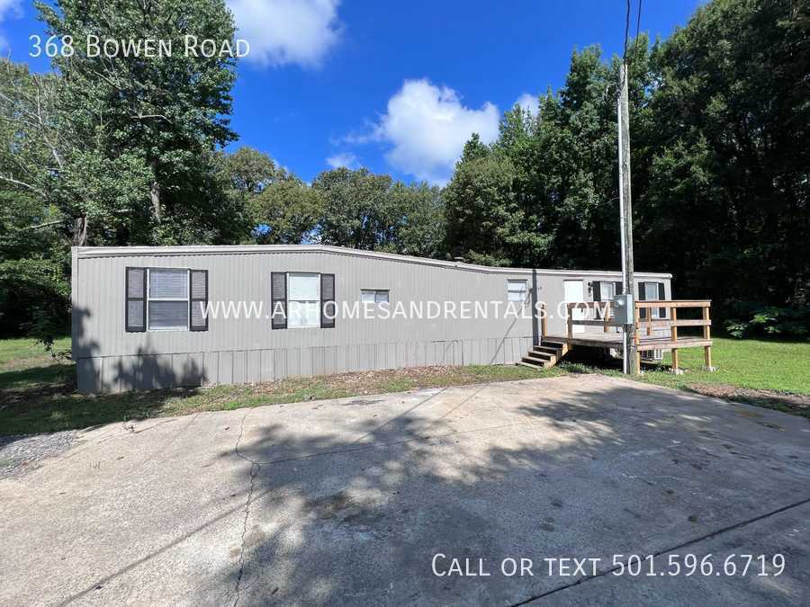 Foto principal - 368 Bowen Road | $750 | 2 beds, 1 full bath