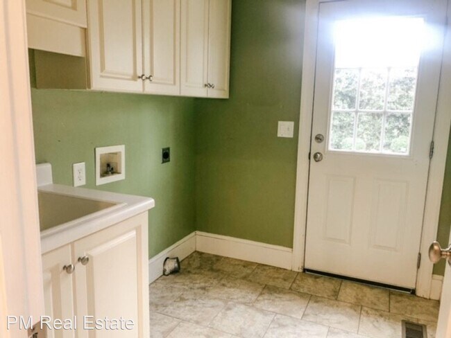 Foto del edificio - 3 br, 3.5 bath House - 6501 Horseman Trl