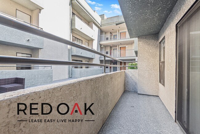 Foto del edificio - ~$200 OFF Each Month~ Splendid One Bedroom...