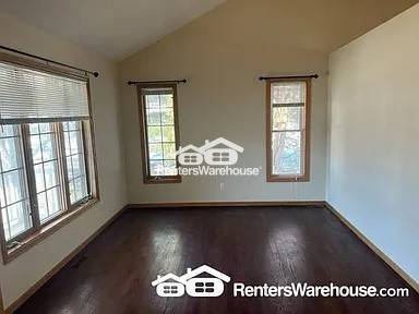 Foto del edificio - 7854 9th St N