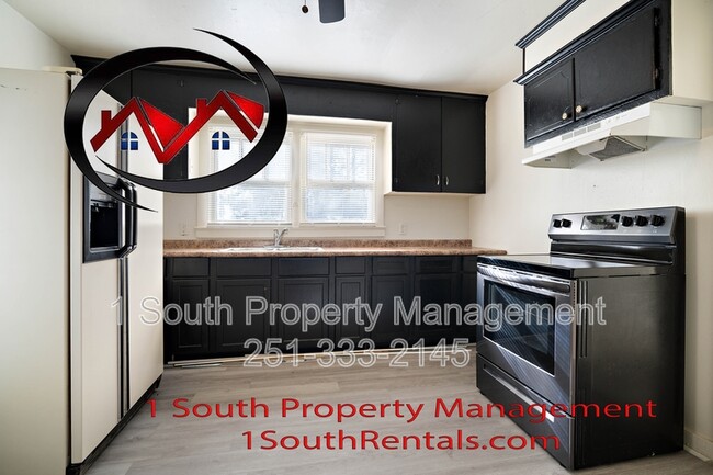 Foto del edificio - 476 Summerville St