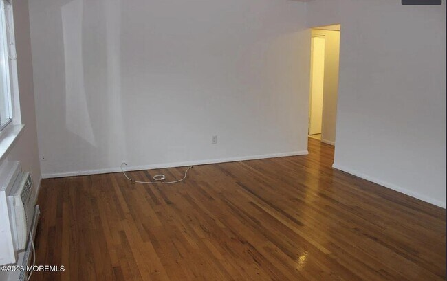 Foto del edificio - 711 Wall Rd