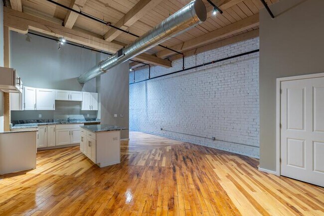 Foto del edificio - 116 N 4th St