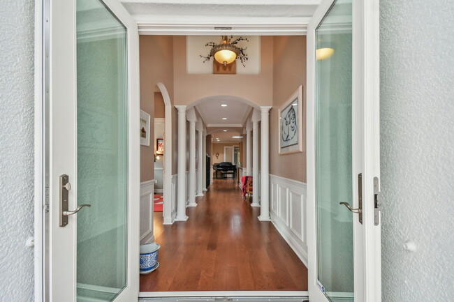 Building Photo - 2460 Rajel Ave
