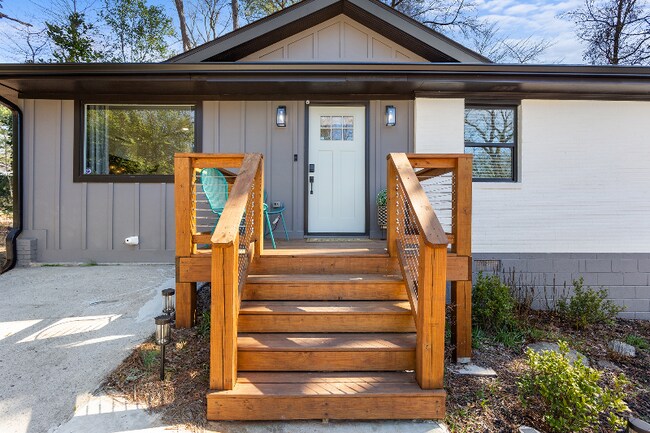 Foto del edificio - 3177 Beech Dr