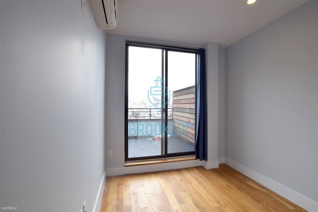 Foto del edificio - 404 Brooklyn Ave