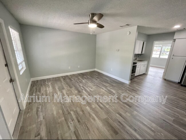Foto del edificio - 5305 N Boulevard