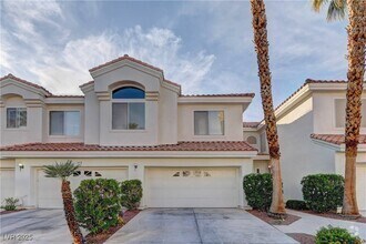 Building Photo - 7640 Rolling View Dr