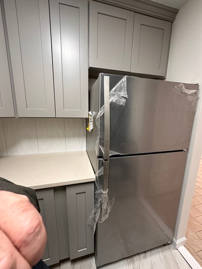 Stainless Steel Appliances - 4612 161st St