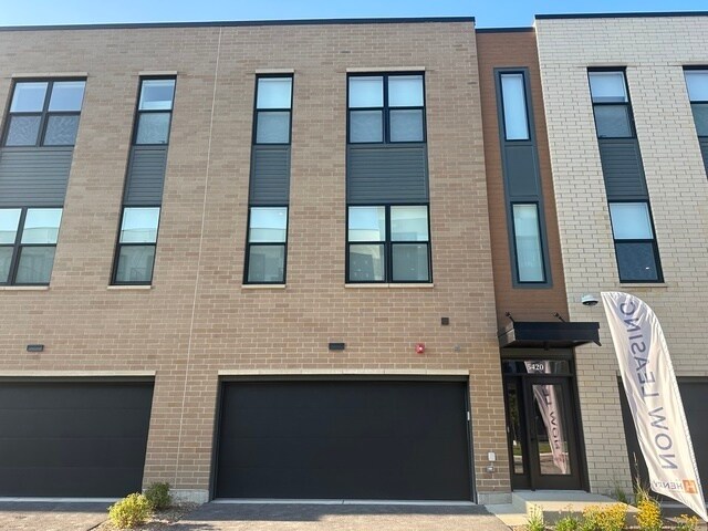 Foto del edificio - 5424 Old Orchard Rd