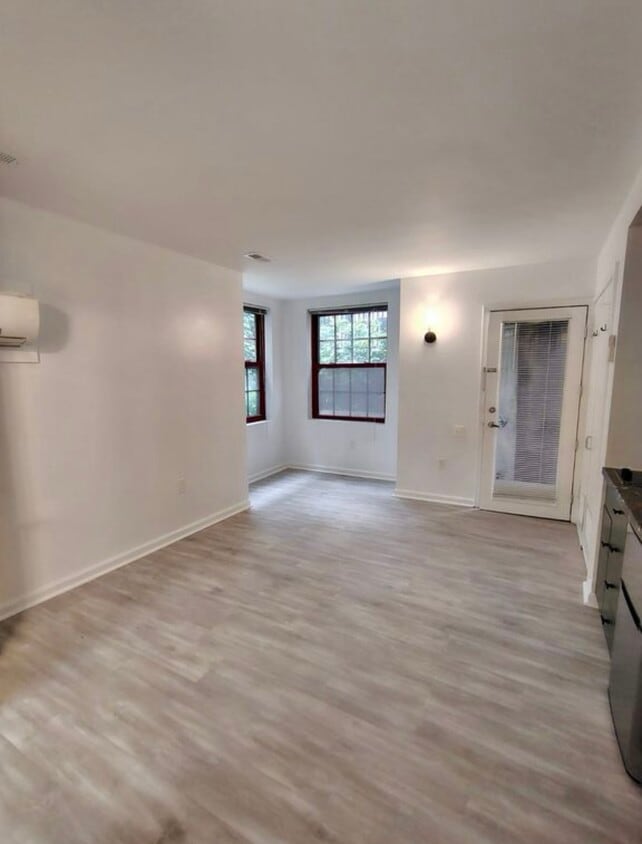Primary Photo - 1426 Rhode Island Ave NW