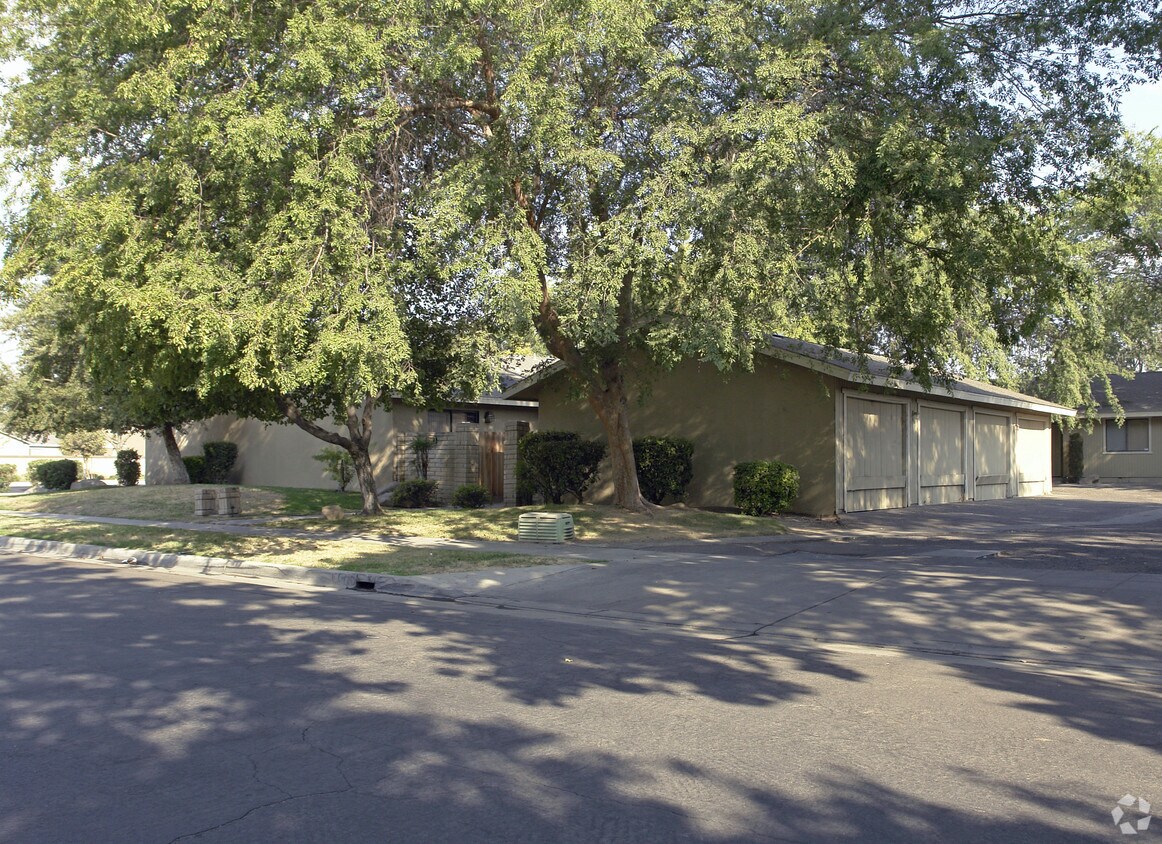 Foto del edificio - 5207-5217 E Liberty Ave