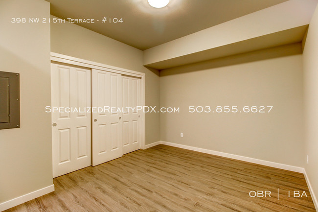 Foto del edificio - 398 NW 215th Terrace