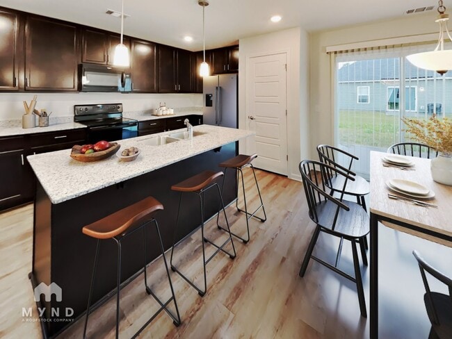 Foto del edificio - 119 Dasher Dr