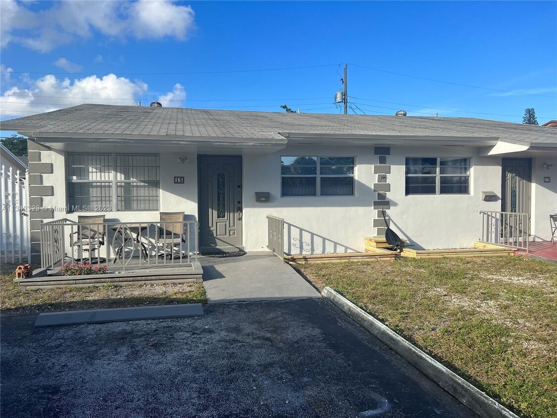 15 SE 13th St, Dania Beach, FL 33004 House Rental in Dania Beach, FL
