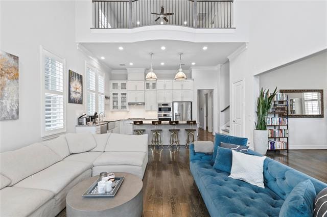 Building Photo - 705 Wolcott Ln