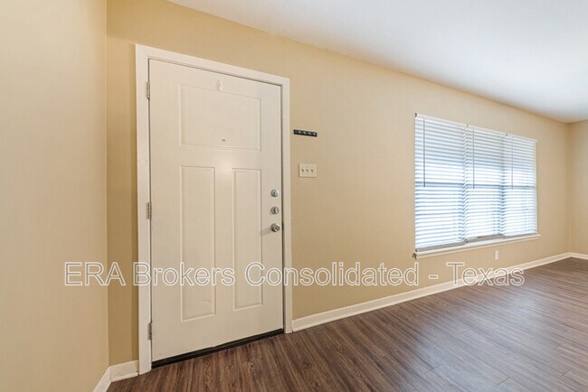 Foto del edificio - 106 Winn Ave