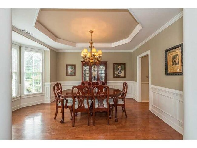 Foto del edificio - 3420 Bridge Mill Ct