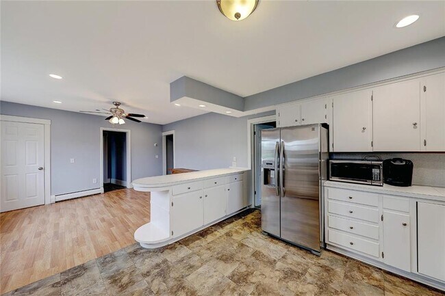 Foto del edificio - 17 Vernon Ave